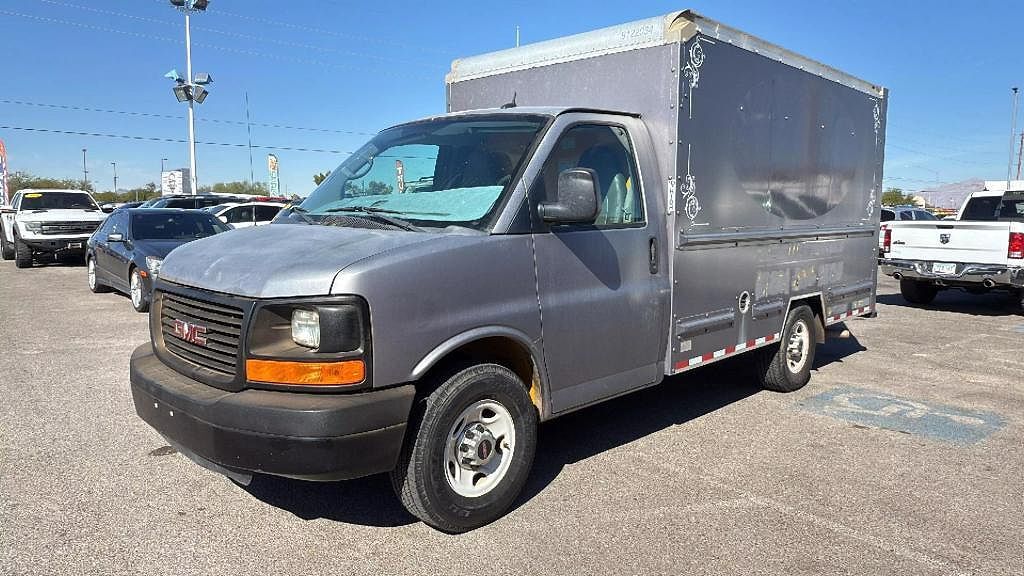 2015 GMC Savana