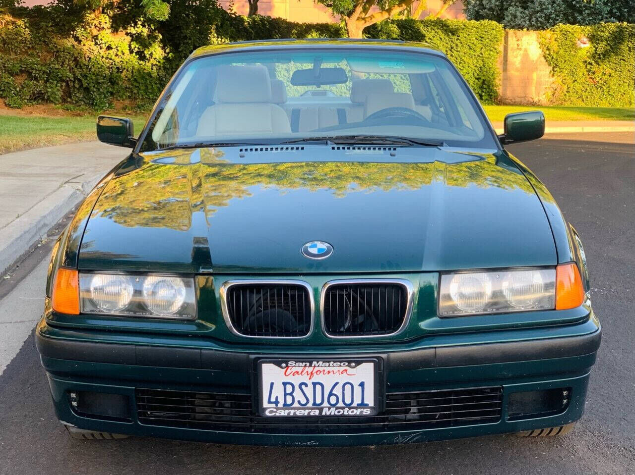 BMW 328iS