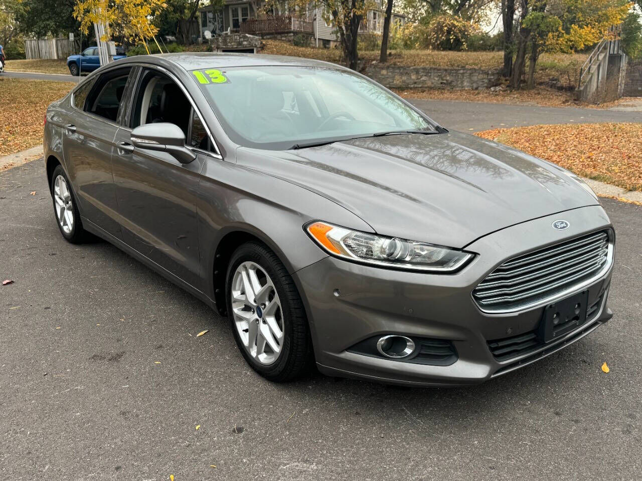 2013 FORD Fusion