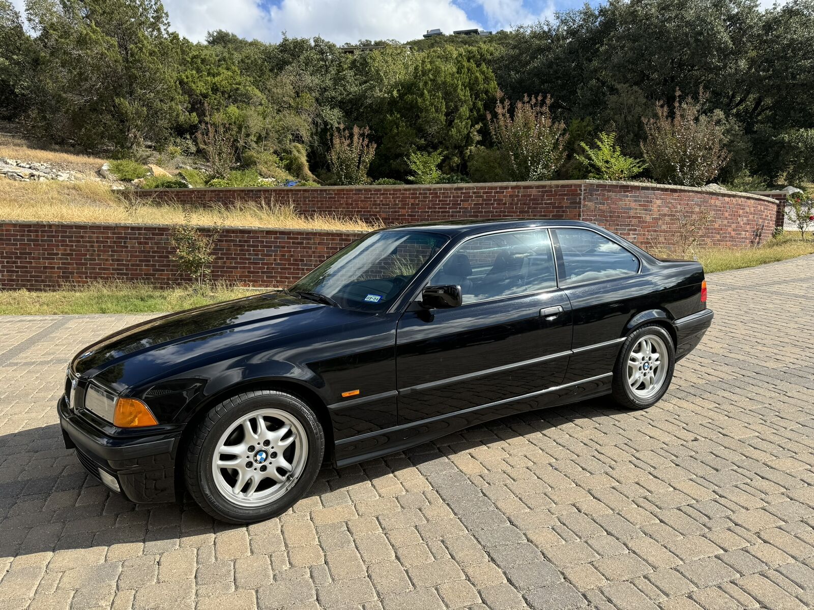 BMW 328iS