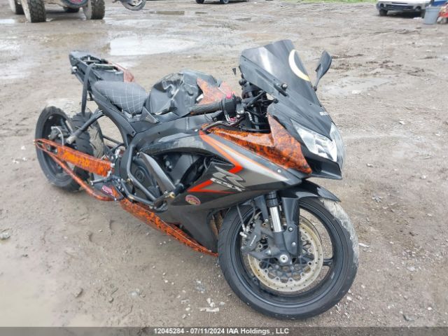 Suzuki GSX-R750