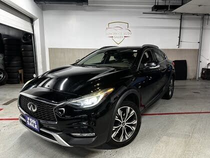 Infiniti QX30
