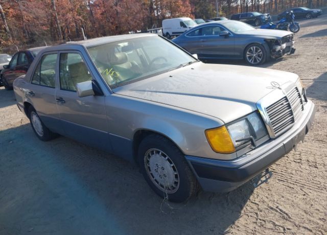 Mercedes-Benz 300