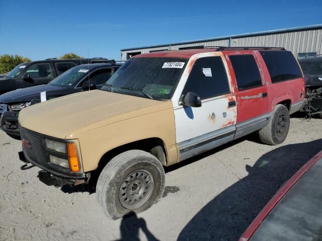 GMC Suburban