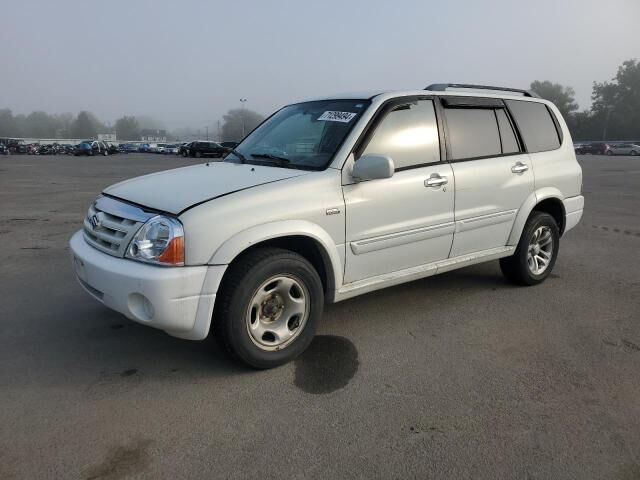 Suzuki XL7