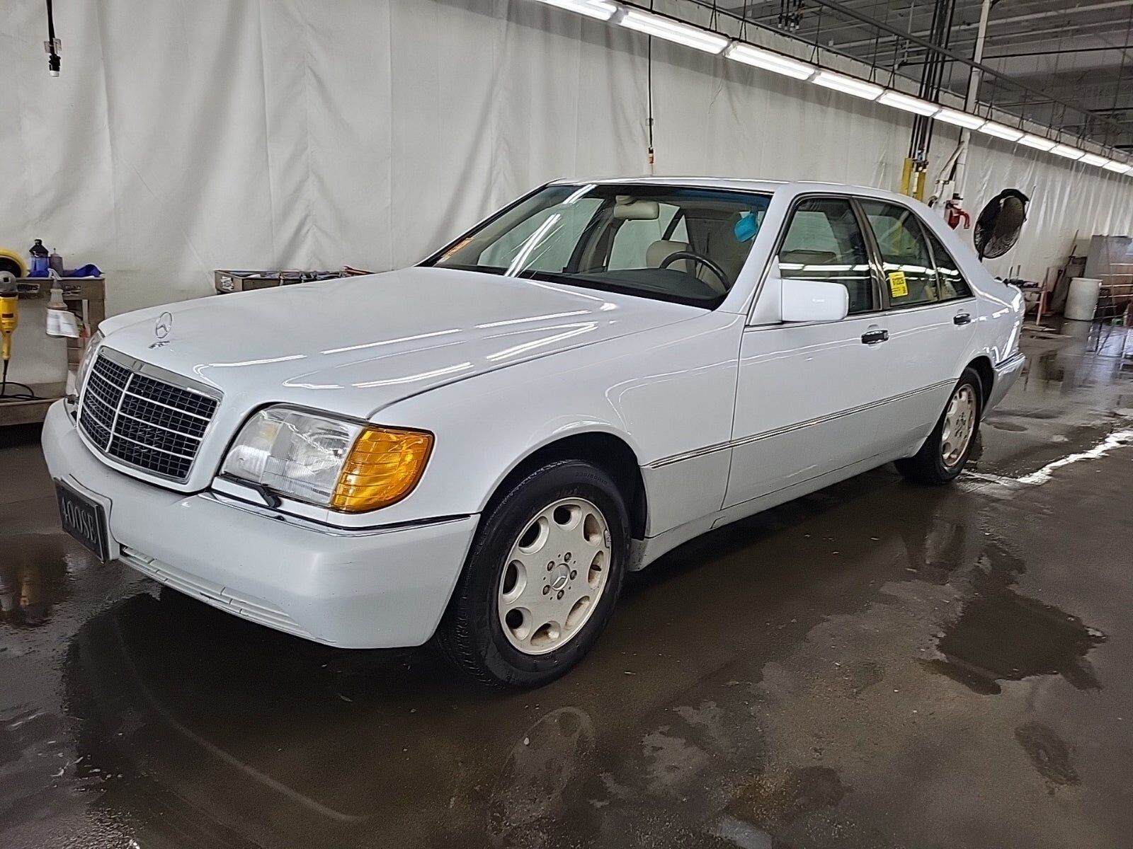 Mercedes-Benz 400