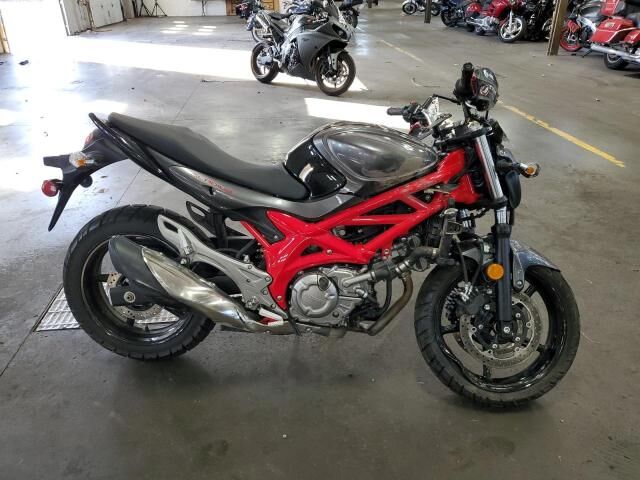 Suzuki SFV650L
