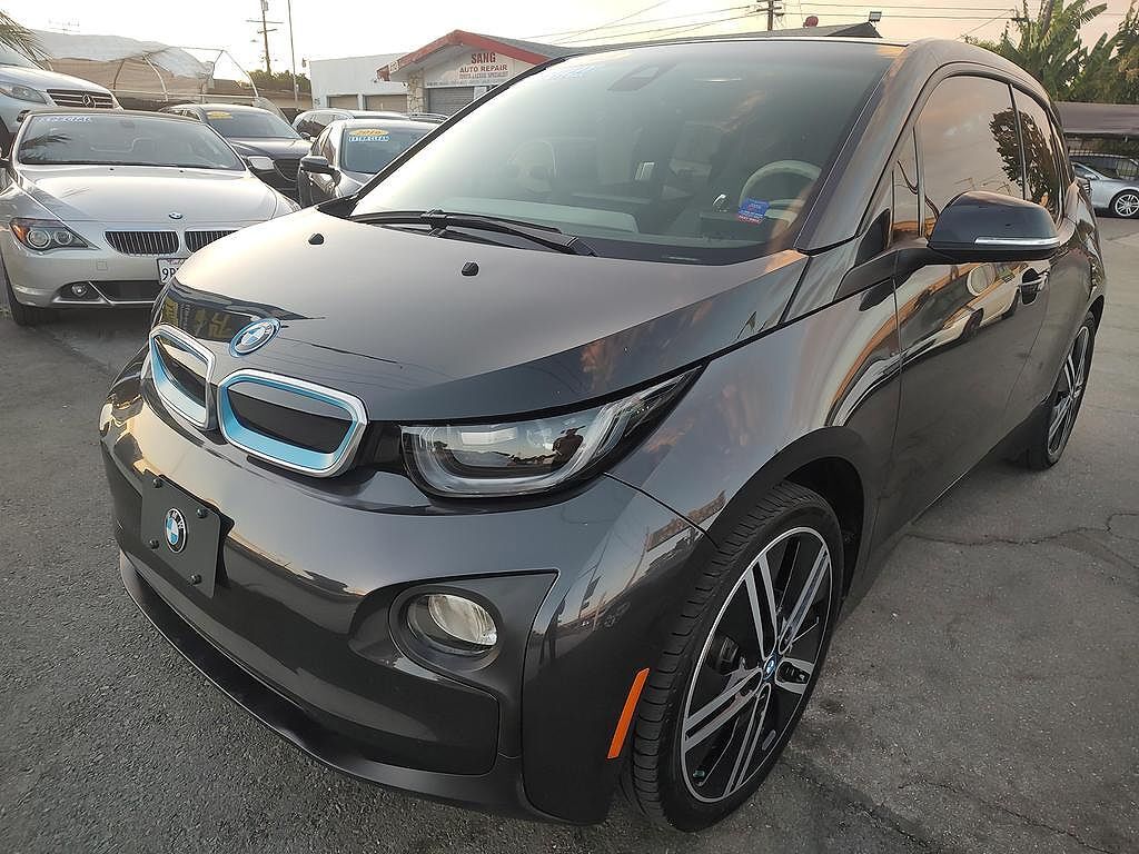 BMW i3