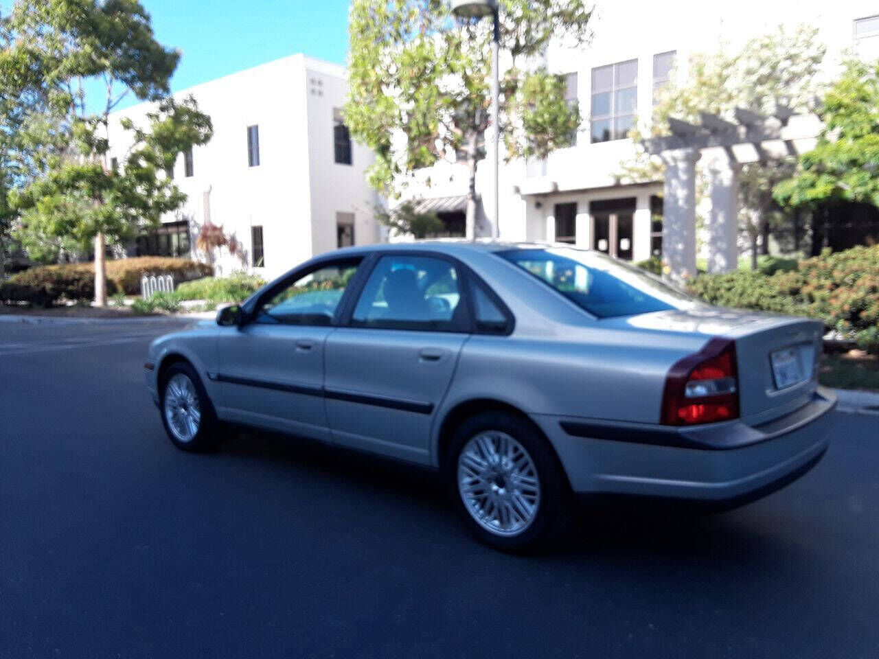 Volvo S80