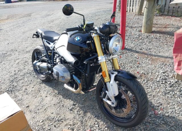 BMW R nineT