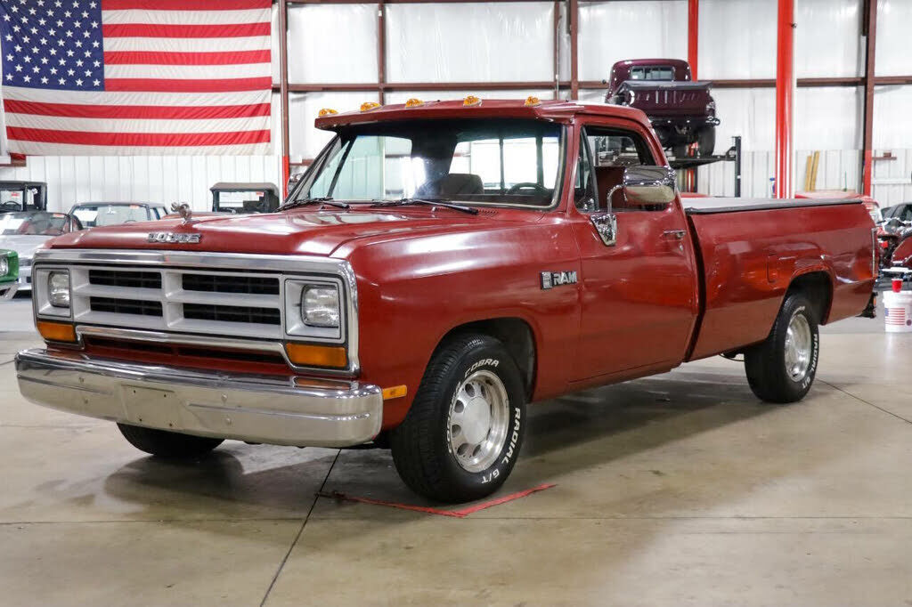 Dodge D-Series