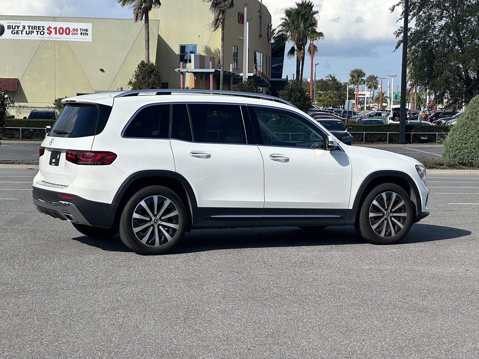2021 Mercedes-Benz GLB-Class