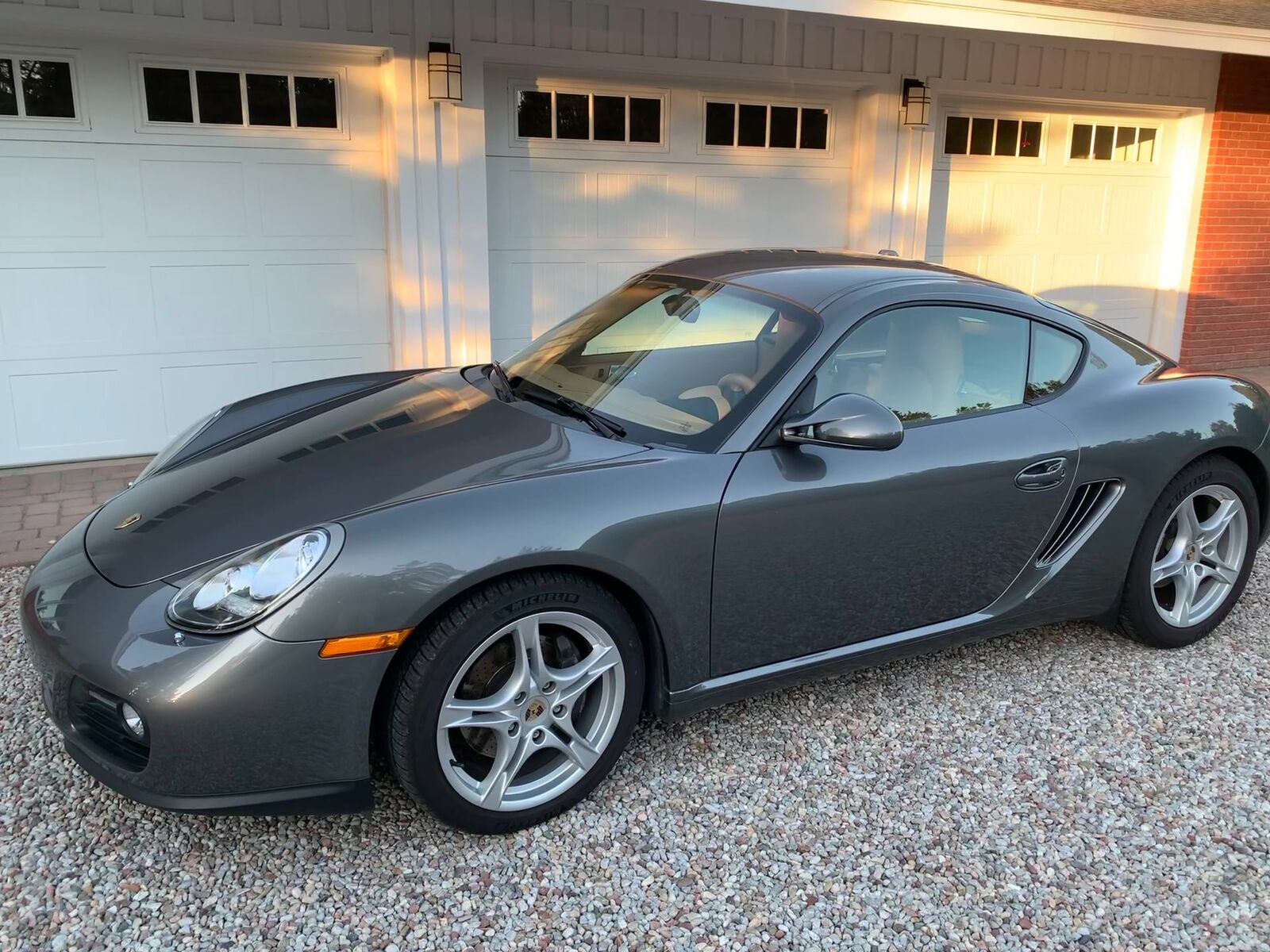 Porsche Cayman