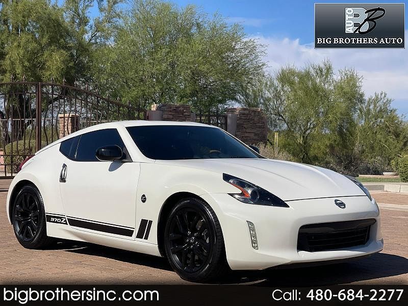2019 NISSAN 370Z