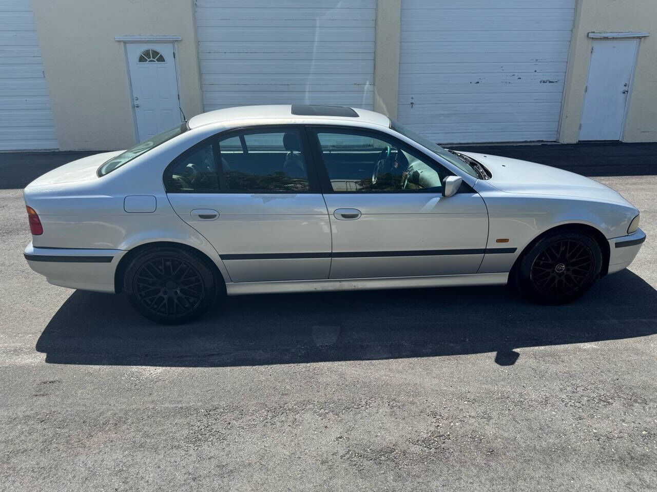 BMW 540i