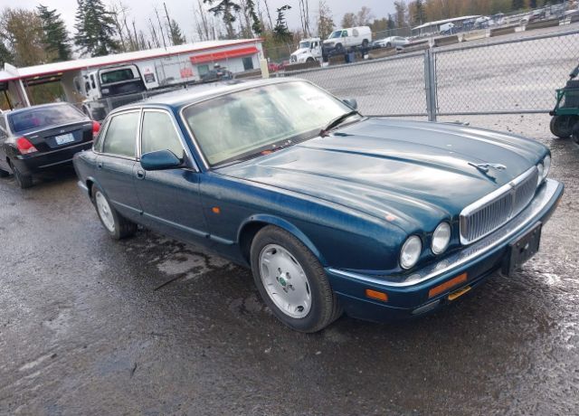 Jaguar XJ6