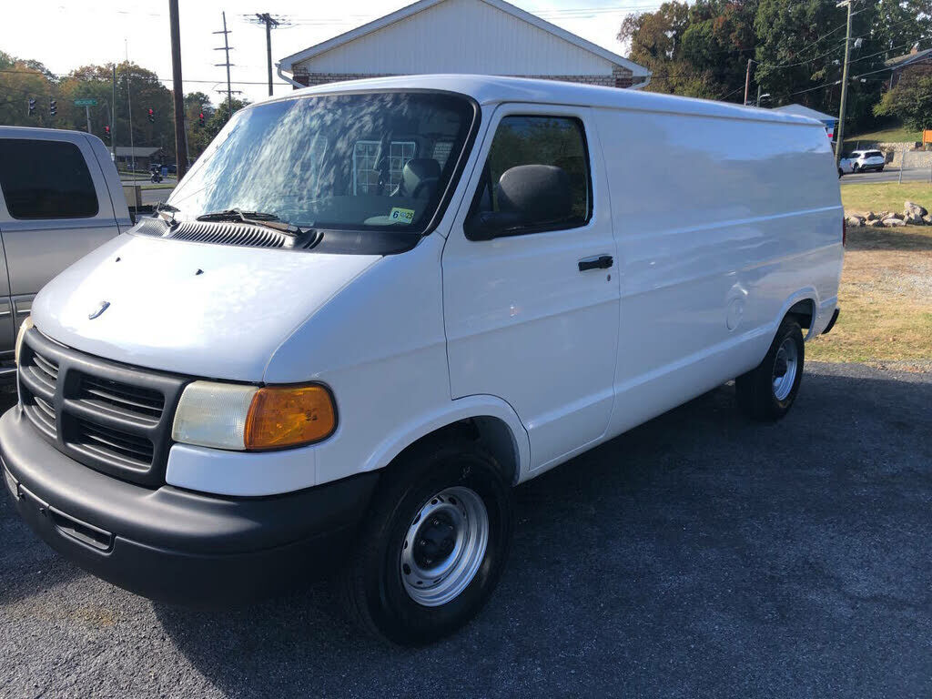 Dodge Ram Van
