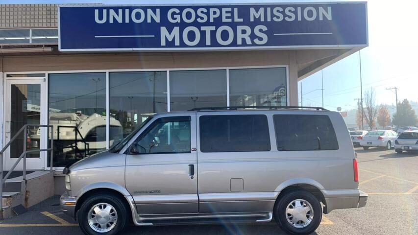 GMC Safari