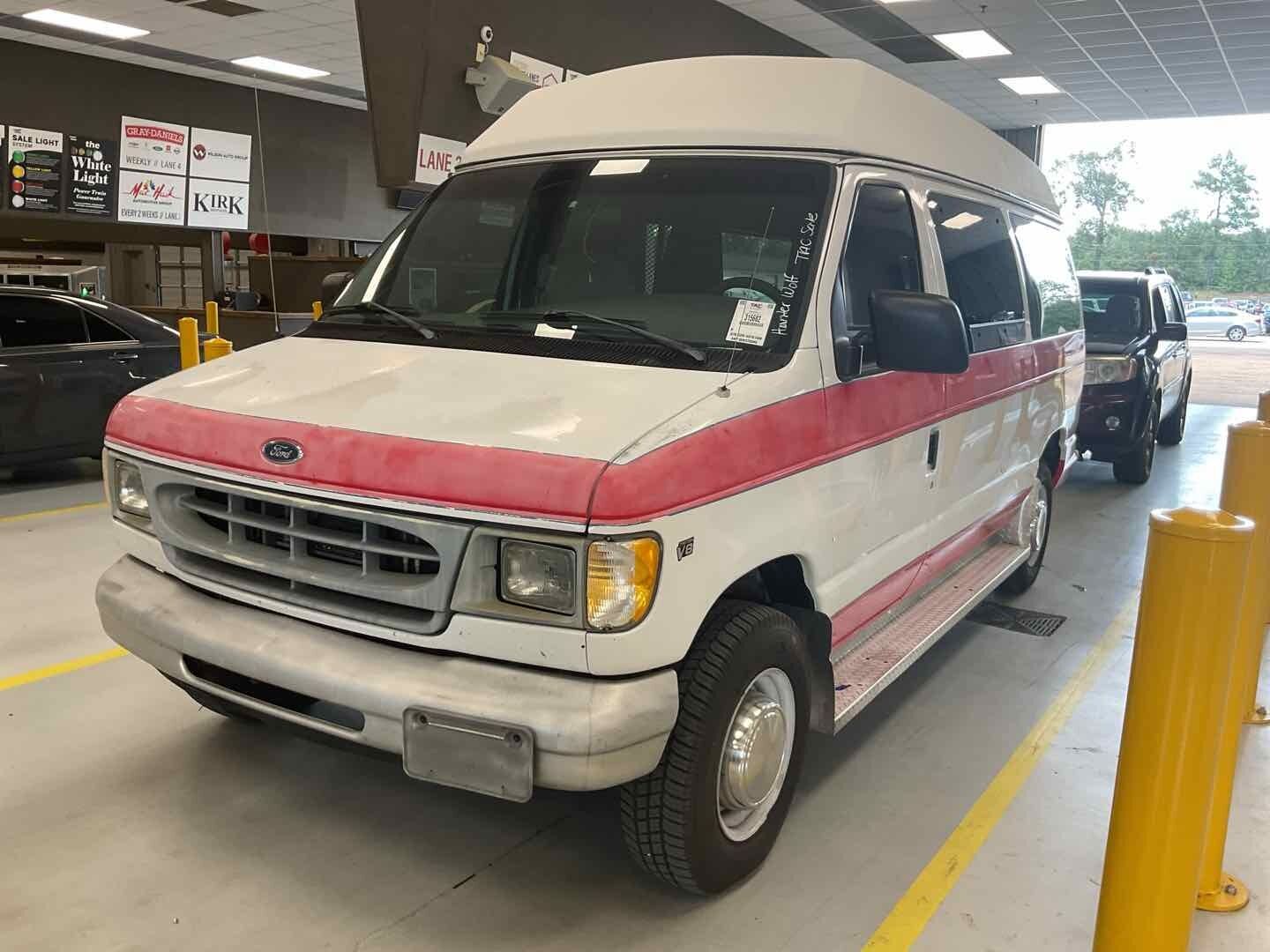 Ford E-250
