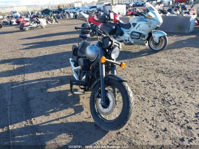 Honda VT750 (Shadow Phantom)