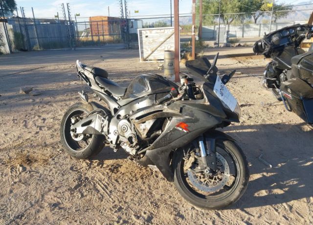 Suzuki GSX-R750