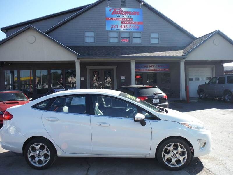 2011 FORD Fiesta