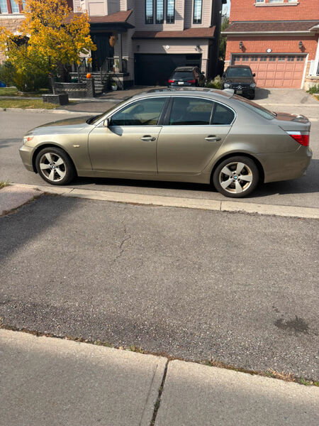 BMW 525xi