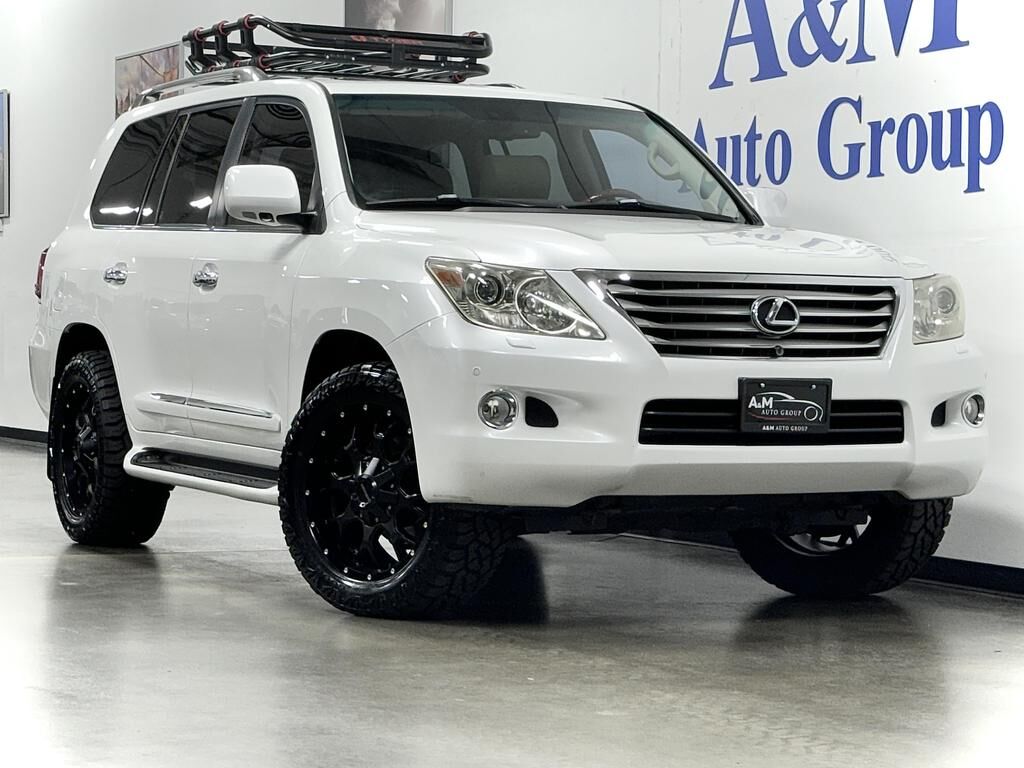 Lexus LX