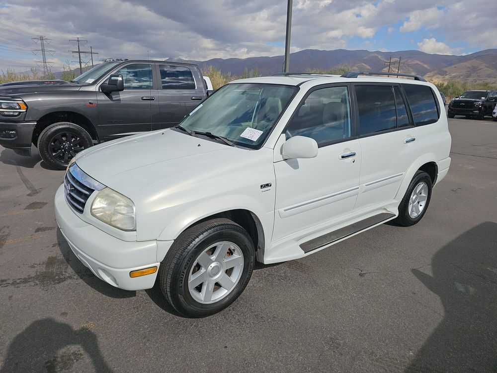 Suzuki XL7