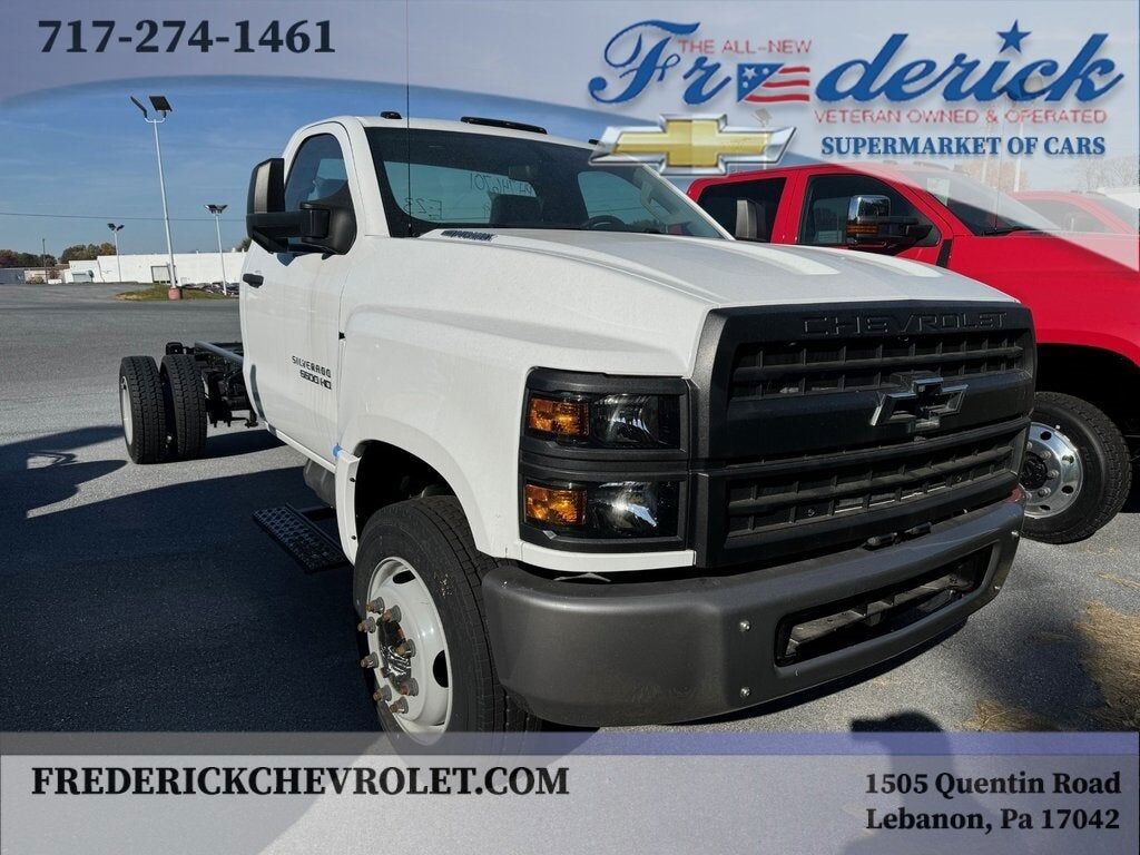 2023 GMC Silverado Medium Duty