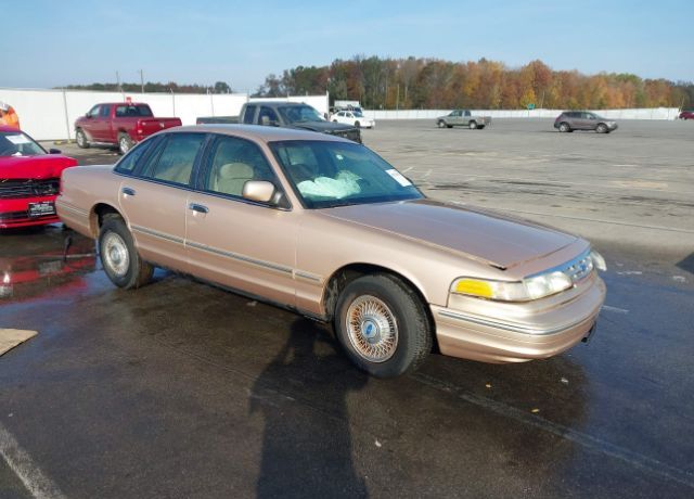 Ford Crown Victoria