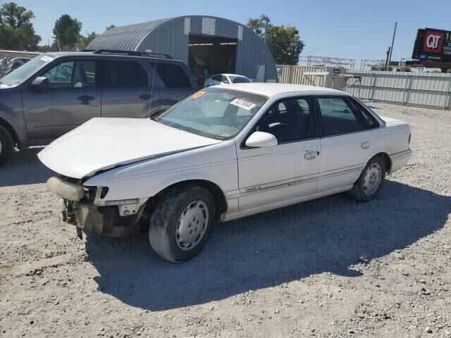 Ford Taurus