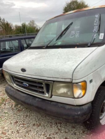 Ford E-250