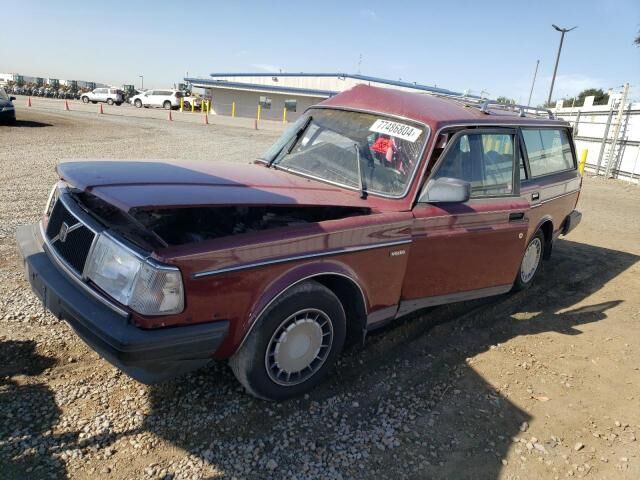 Volvo 240 Series