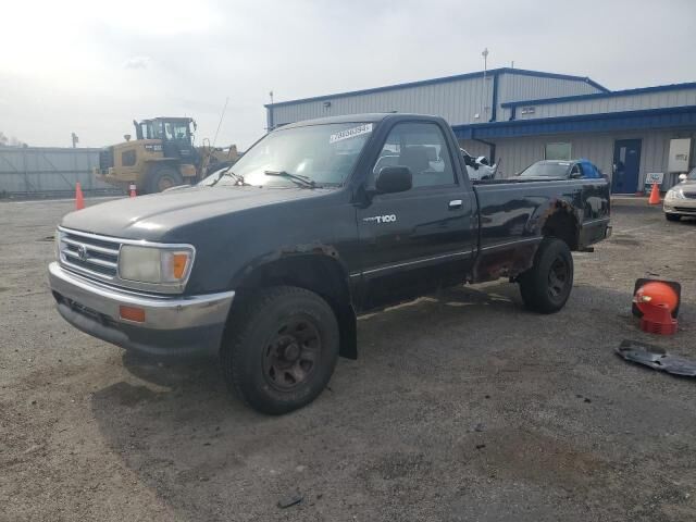 Toyota T100