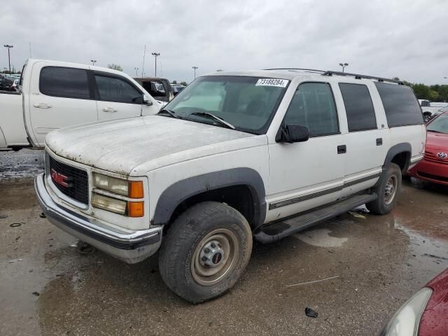 GMC Suburban