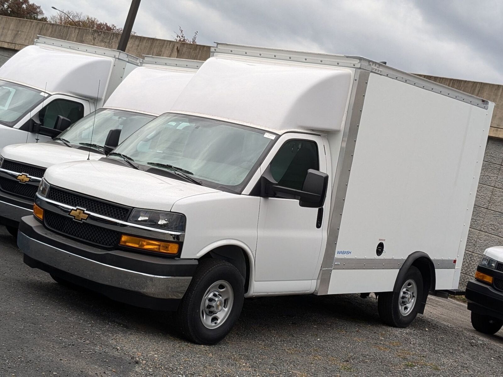 2024 CHEVROLET Express