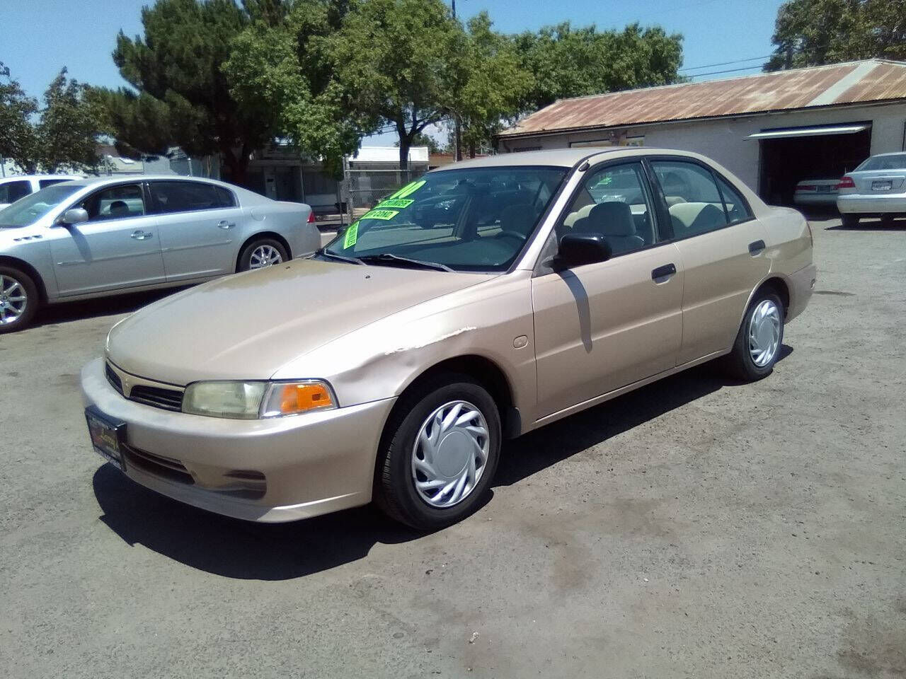 Mitsubishi Mirage