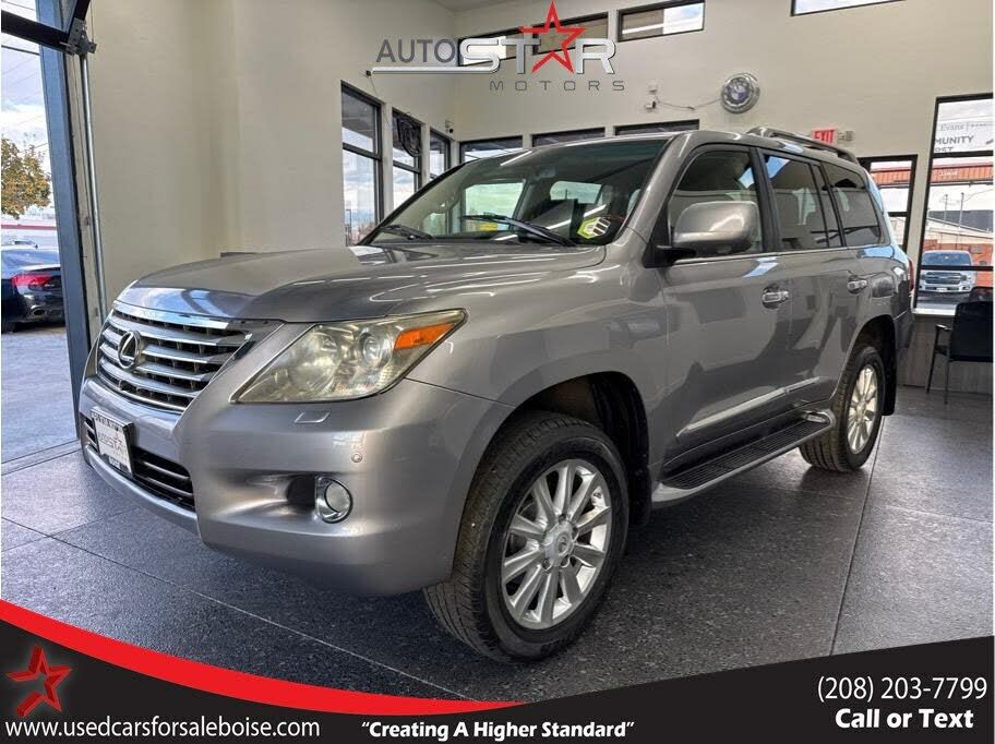 Lexus LX