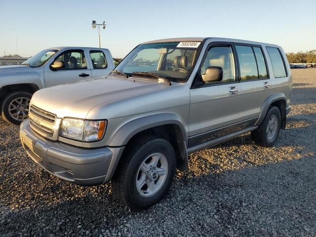 Isuzu Trooper