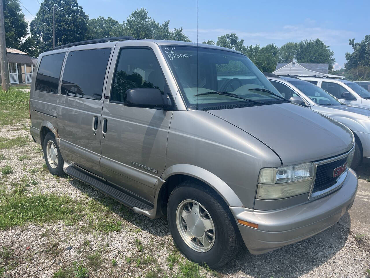 GMC Safari