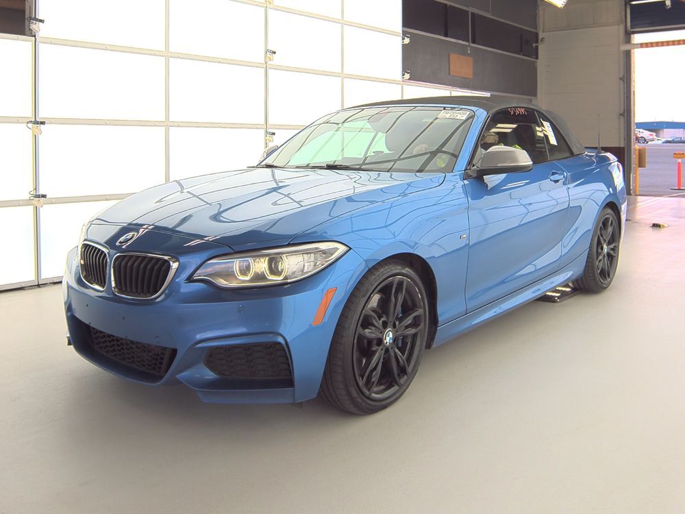 BMW M235i