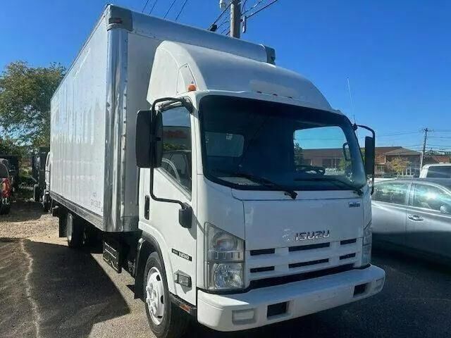Isuzu NQR/NRR