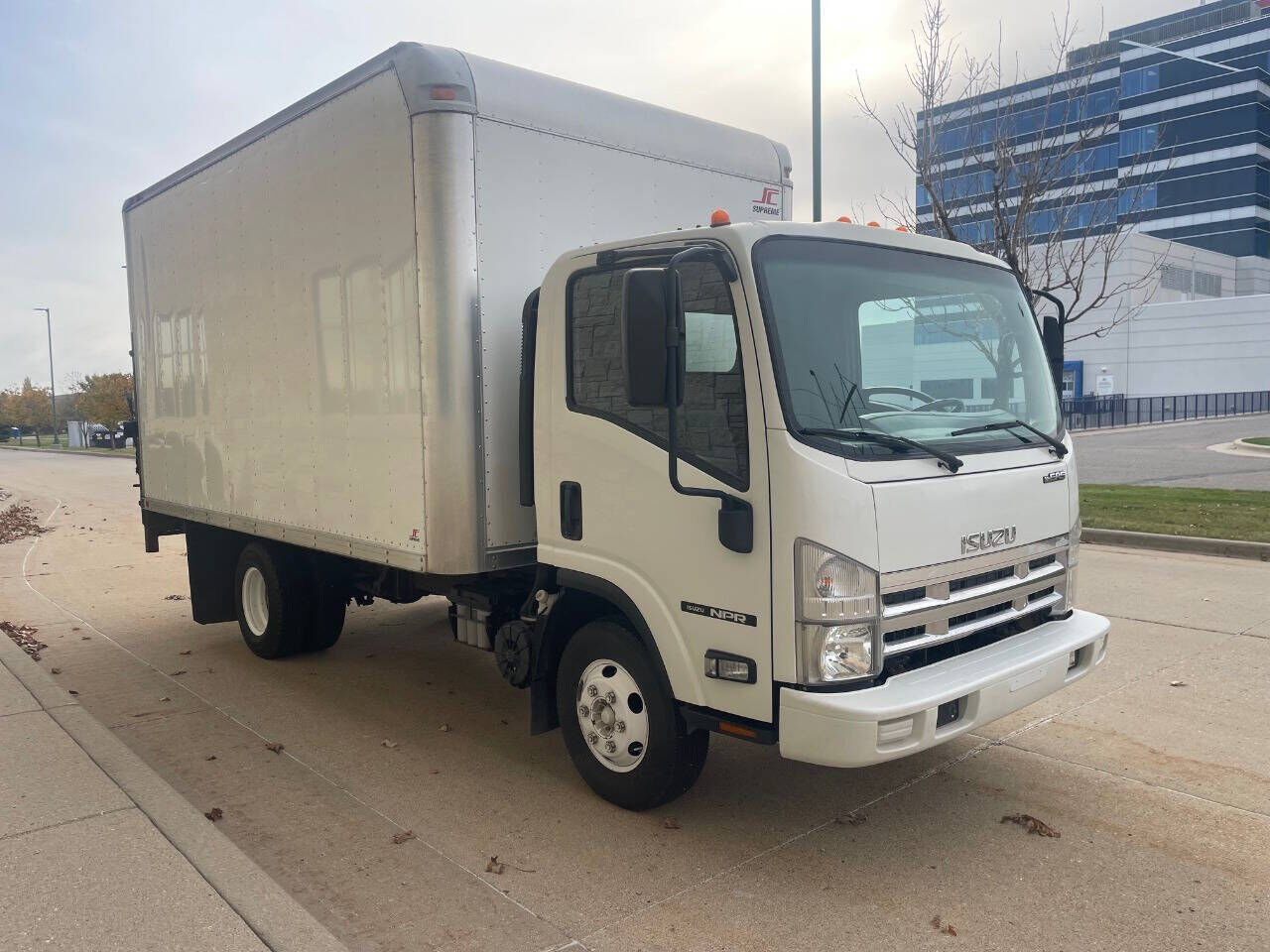 Isuzu NPR