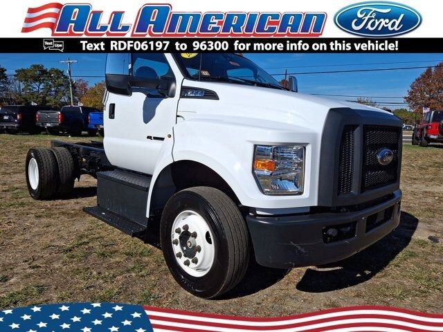 2024 FORD F-650