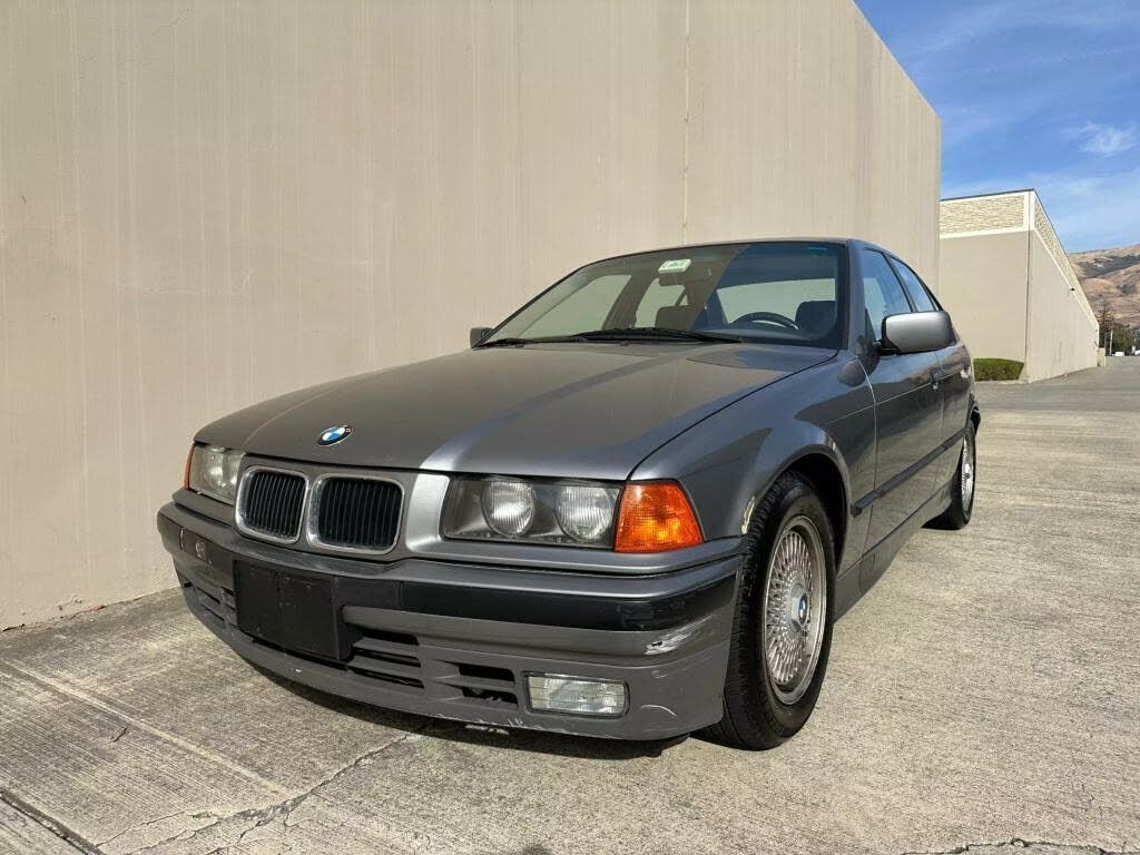 BMW 325i