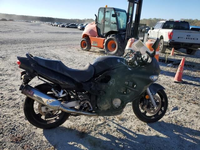 Suzuki GSX750F