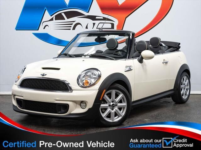 MINI Cooper Convertible
