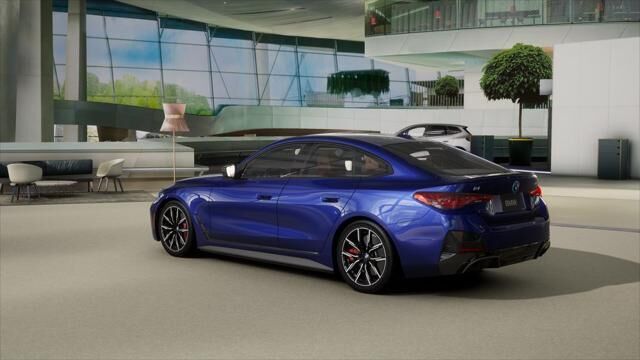 2025 BMW i4