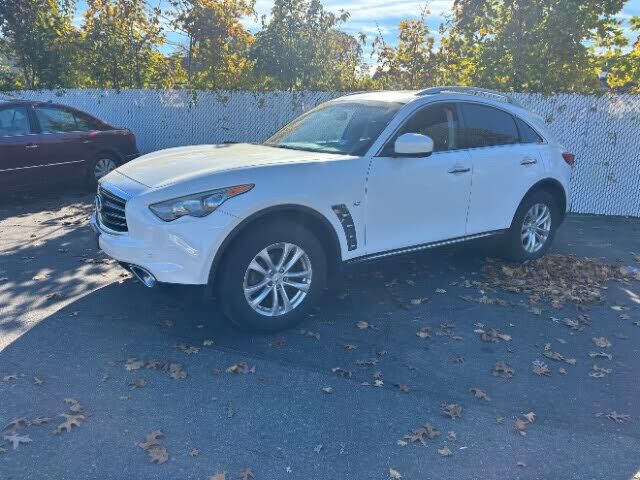 Infiniti QX70